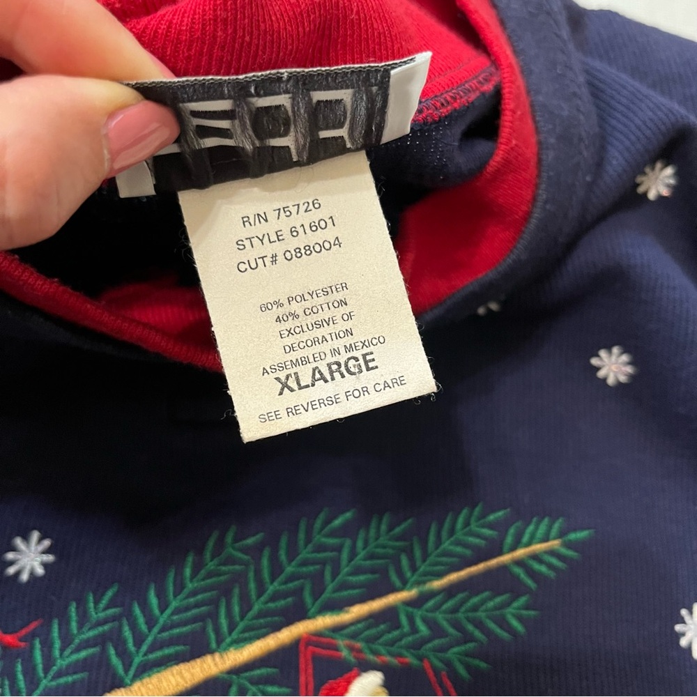 Vintage Teddi Christmas Red Truck Grandma Sweatshirt - Picture 4 of 9